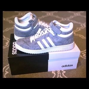 Adidas Mid Tops Grey Snake Skin Pattern